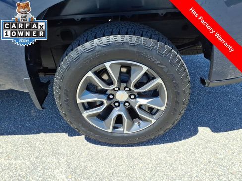 Used 2022 Chevrolet Silverado 1500 LT AWD/4WD image 11