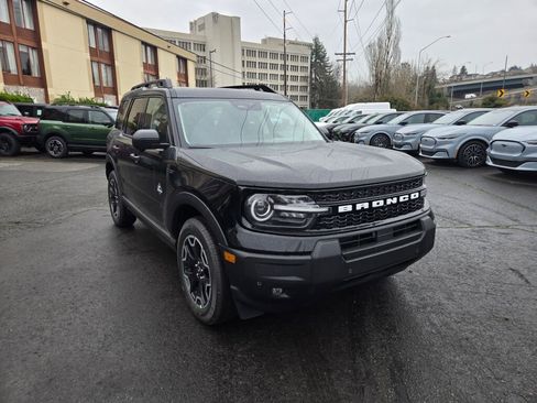 New 2026 Ford Bronco Sport Outer Banks w/ Outer Banks Tech Package+ image 3