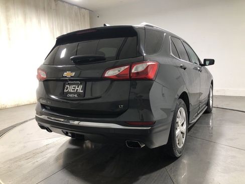 Used 2019 Chevrolet Equinox LT w/ Sun & Navigation Package image 7
