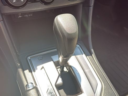 Certified 2022 Subaru Impreza 2.0i Premium AWD/4WD image 19