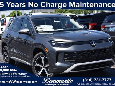 New 2026 Volkswagen Tiguan SE AWD/4WD image 1