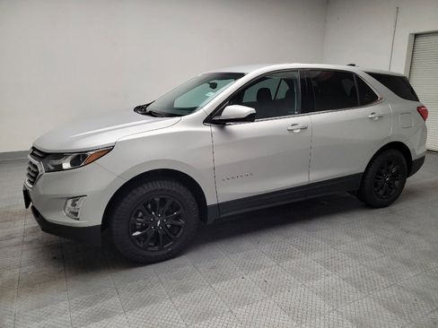Used 2018 Chevrolet Equinox LT AWD/4WD image 2
