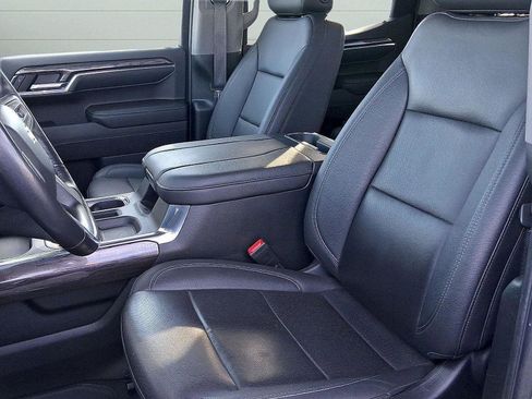 Used 2023 Chevrolet Silverado 1500 LTZ image 12