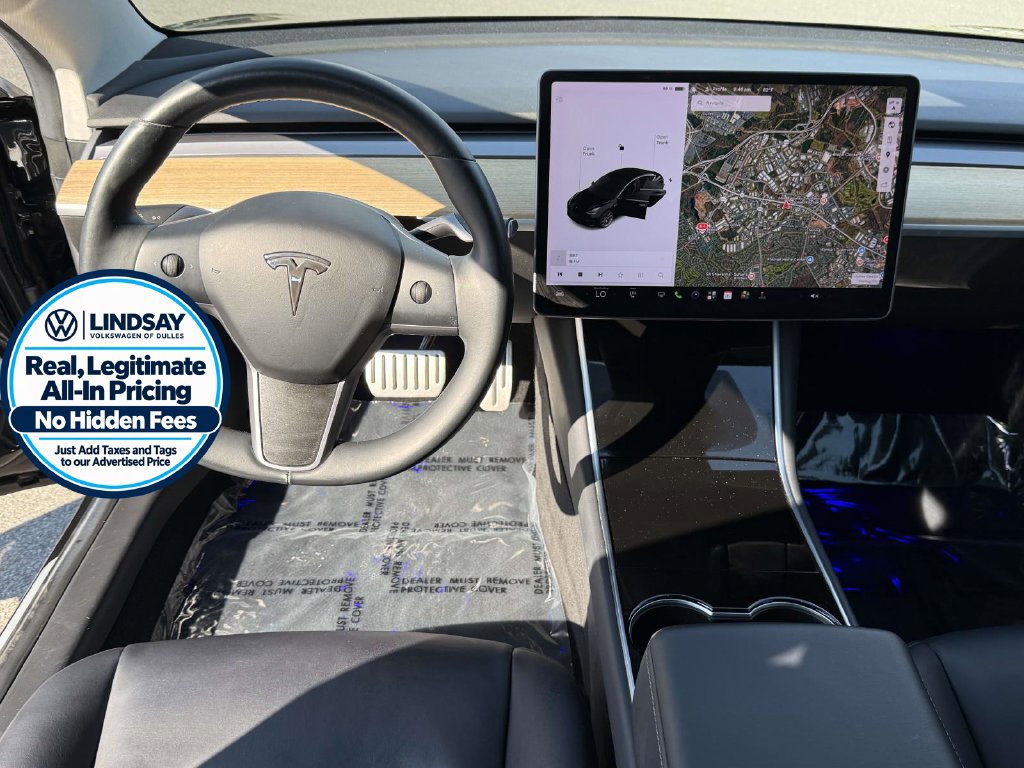 Used 2018 Tesla Model 3 Long Range RWD image 10