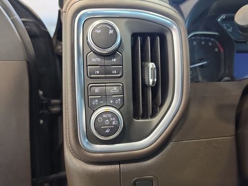 Used 2019 GMC Sierra 1500 SLT w/ SLT Convenience Package AWD/4WD image 22