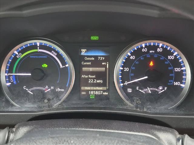Used 2017 Toyota Highlander LE AWD/4WD image 11