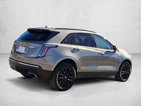 Certified 2023 Cadillac XT5 Sportv image 5