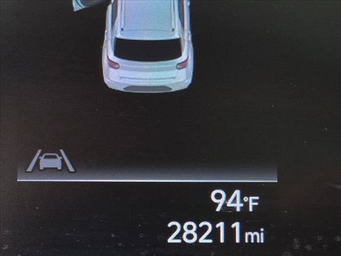 Used 2023 Hyundai Venue SEL FWD image 4