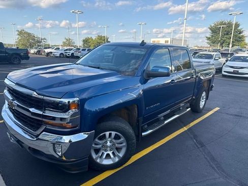 Used 2018 Chevrolet Silverado 1500 LT w/ All Star Edition AWD/4WD image 2