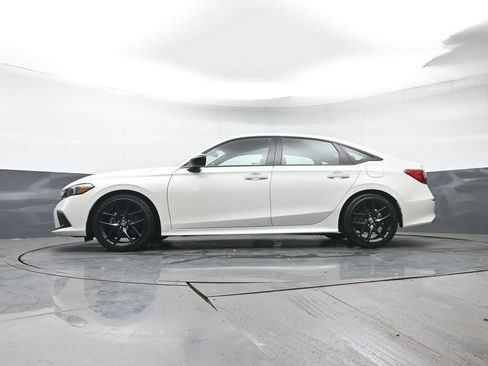 Certified 2024 Honda Civic Sport image 24
