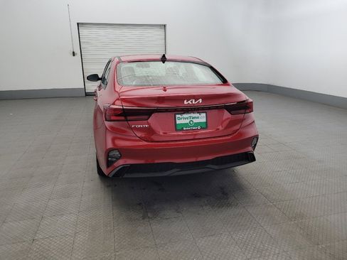 Used 2023 Kia Forte LXS image 6