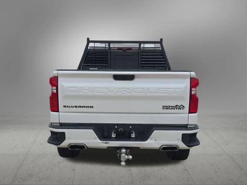 Used 2023 Chevrolet Silverado 1500 High Country w/ Technology Package AWD/4WD image 5