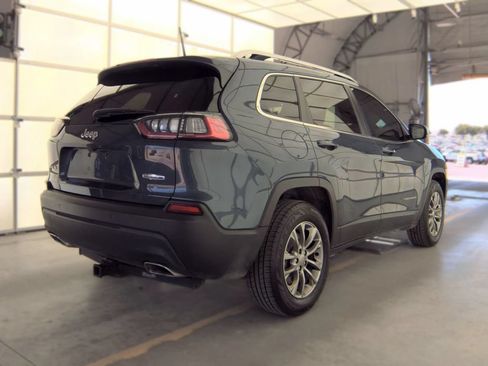 Used 2019 Jeep Cherokee Latitude Plus w/ Comfort/Convenience Group AWD/4WD image 4