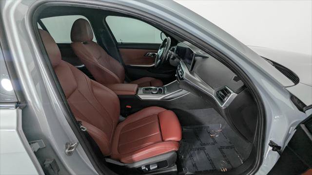 Used 2023 BMW 330i Sedan w/ M Sport Package RWD image 24