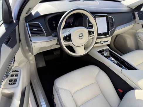 Certified 2024 Volvo XC90 B5 Core w/ Protection Package Premier image 13