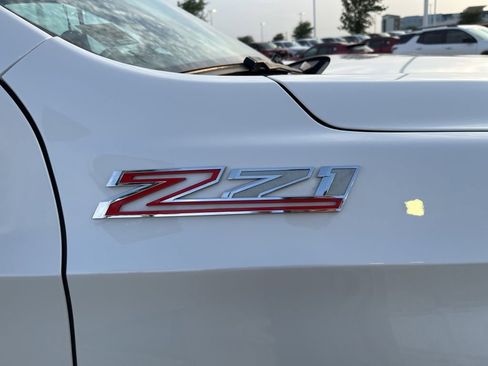 Used 2023 Chevrolet Tahoe Z71 w/ Z71 Off-Road Package AWD/4WD image 9