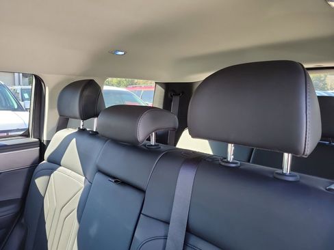 Certified 2025 Hyundai Santa Fe SEL image 14