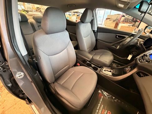 Used 2013 Hyundai Elantra GLS w/ Preferred Pkg image 19