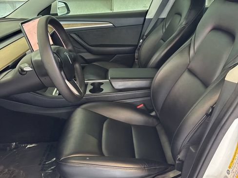 Used 2022 Tesla Model 3 Standard Range RWD image 10