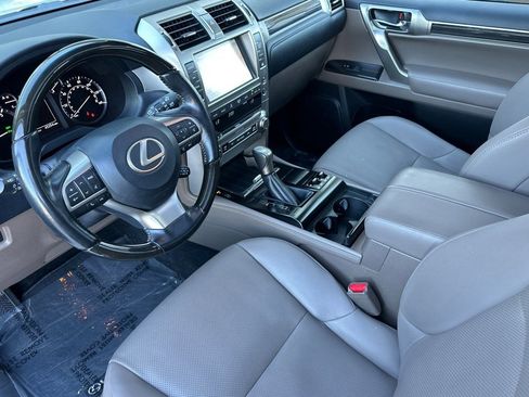 Certified 2021 Lexus GX 460 Premium w/ Premium Package image 4