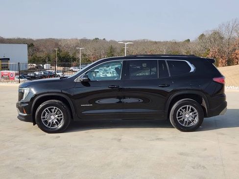 Used 2025 GMC Acadia Elevation image 5