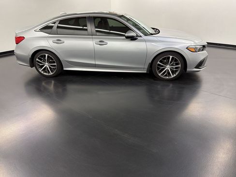 Certified 2022 Honda Civic Touring image 8
