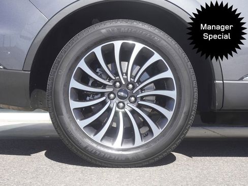 Used 2023 Lincoln Aviator Reserve w/ Equipment Group 201A image 33