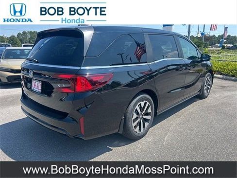 New 2026 Honda Odyssey EX-L image 5