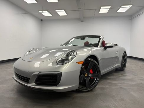 Used 2017 Porsche 911 Carrera image 3