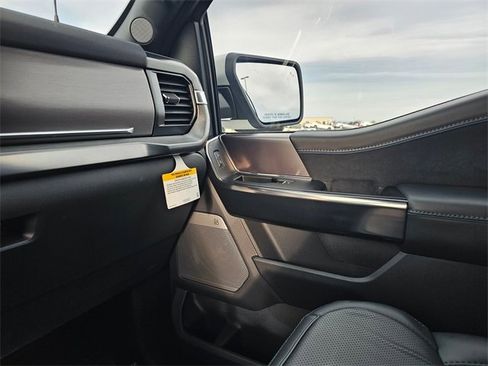 New 2025 Ford F150 Platinum image 27