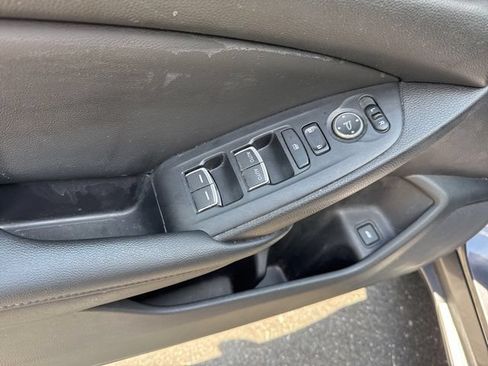 Used 2019 Honda Accord EX image 6