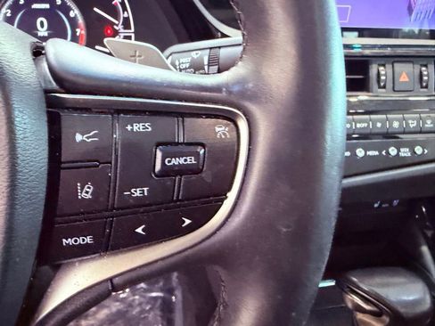 Certified 2023 Lexus ES 350 w/ Premium Package FWD image 21