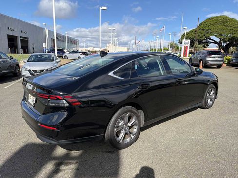 Used 2024 Honda Accord EX image 3