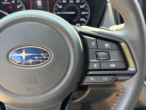 Used 2024 Subaru Crosstrek 2.5i Limited w/ Crosstrek Mirror Package AWD/4WD image 21