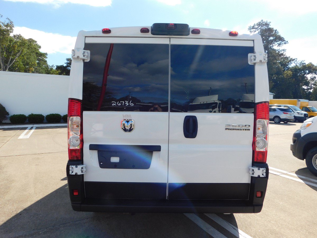 Used 2025 RAM ProMaster 2500 w/ U-Haul Equipment Group FWD image 4