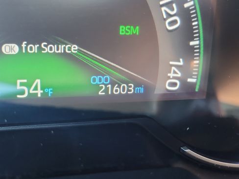 Used 2024 Toyota RAV4 XSE image 31