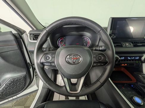 Used 2024 Toyota RAV4 Adventure AWD/4WD image 19