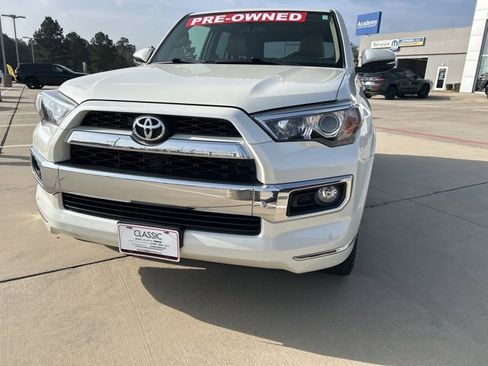 Used 2016 Toyota 4Runner Limited image 3