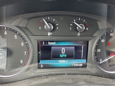 Used 2018 Buick Encore Essence AWD/4WD image 26