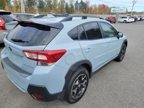 Used 2018 Subaru Crosstrek 2.0i Premium w/ Eyesight System image 4