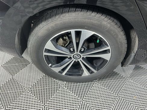 Used 2023 Nissan Sentra SV image 18