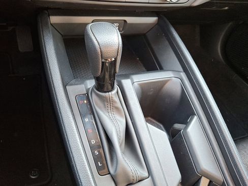 Certified 2023 Honda Accord EX image 15