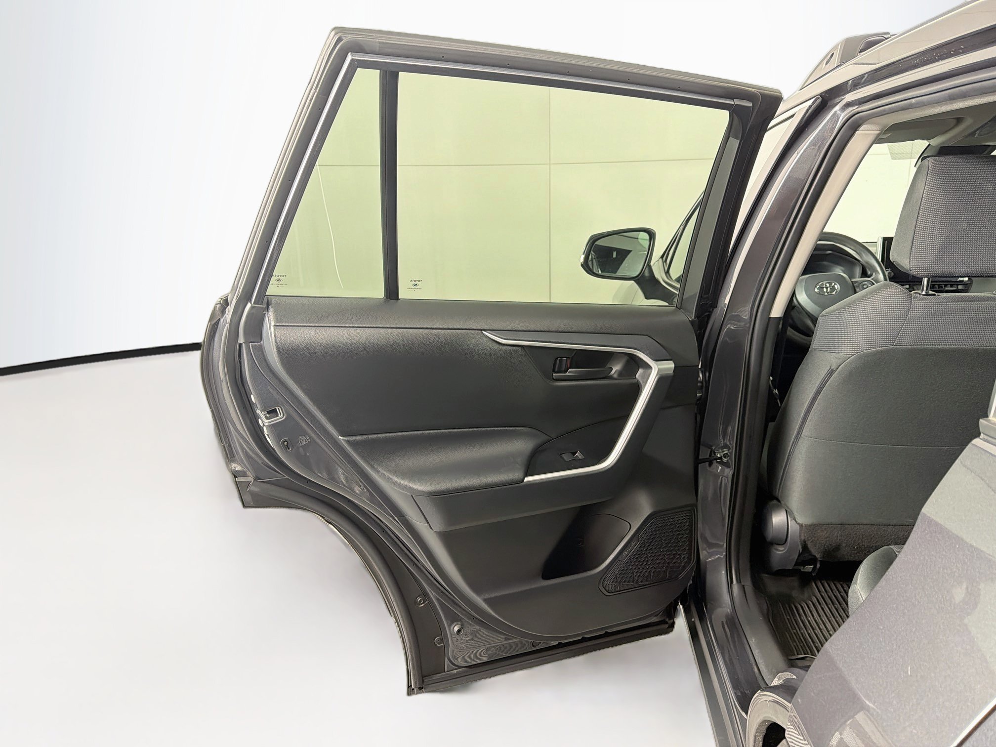 Used 2024 Toyota RAV4 LE AWD/4WD image 26