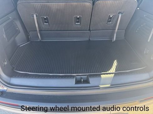 New 2026 Chevrolet Traverse LT w/ Sun and Wheel Package image 32