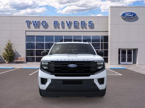 New 2026 Ford Expedition Active RWD image 6