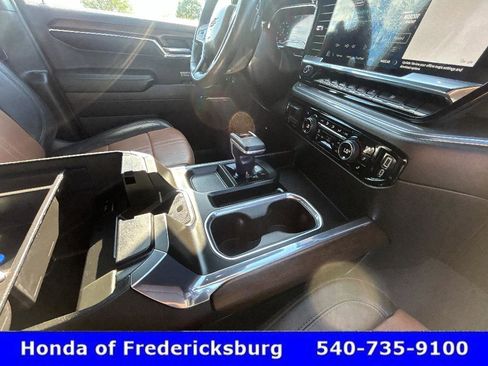 Used 2024 Chevrolet Silverado 1500 High Country w/ Technology Package image 21