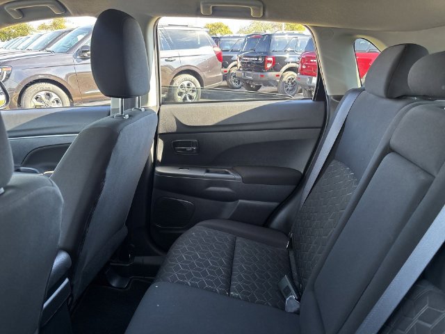 Used 2025 Mitsubishi Outlander Sport ES AWD/4WD image 14
