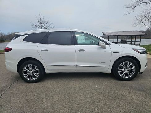 Used 2021 Buick Enclave Avenir w/ Avenir Technology Package image 4