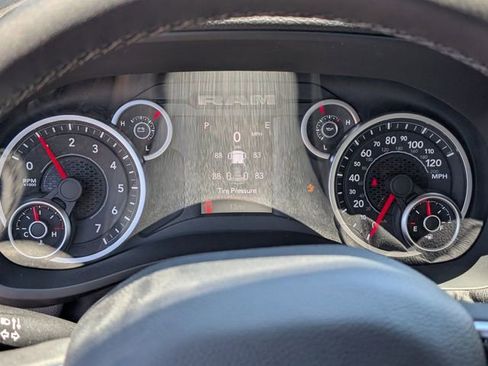 New 2026 RAM 2500 Big Horn AWD/4WD image 21
