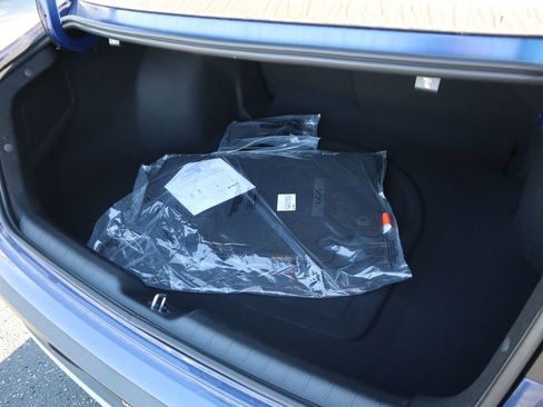 New 2025 Kia K4 LXS image 9